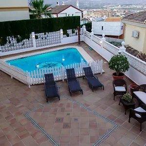 https://villa-borja-torre-del-mar.1costadelsol.com